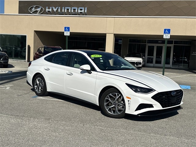 2023 Hyundai SONATA SEL