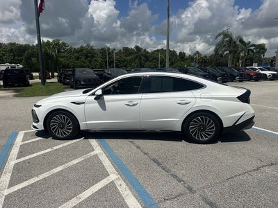 2024 Hyundai SONATA HYBRID Limited