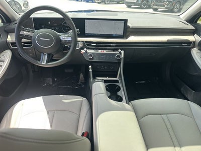 2024 Hyundai SONATA HYBRID Limited