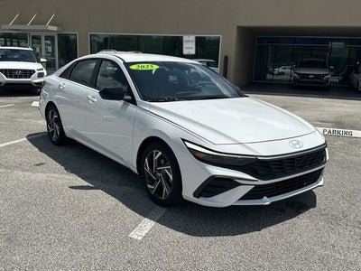 2025 Hyundai ELANTRA SEL Sport