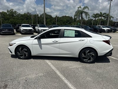 2025 Hyundai ELANTRA SEL Sport