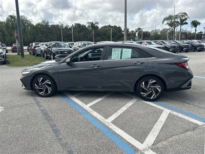 2024 Hyundai ELANTRA HYBRID Limited