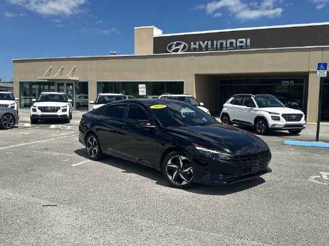 2023 Hyundai ELANTRA SEL