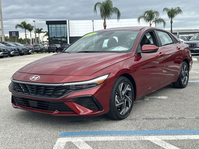 2024 Hyundai ELANTRA SEL