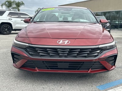 2024 Hyundai ELANTRA SEL