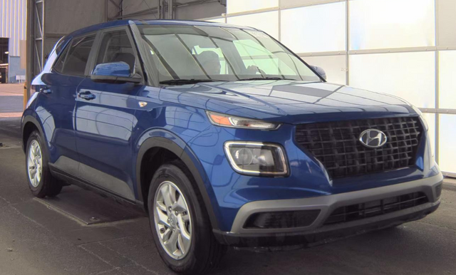 2026 Hyundai VENUE SE