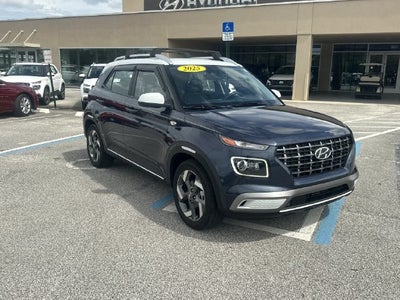2025 Hyundai VENUE Limited