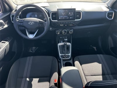 2025 Hyundai VENUE SEL