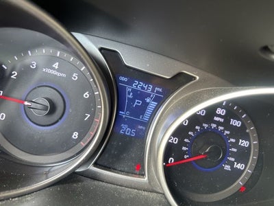 2016 Hyundai VELOSTER Base