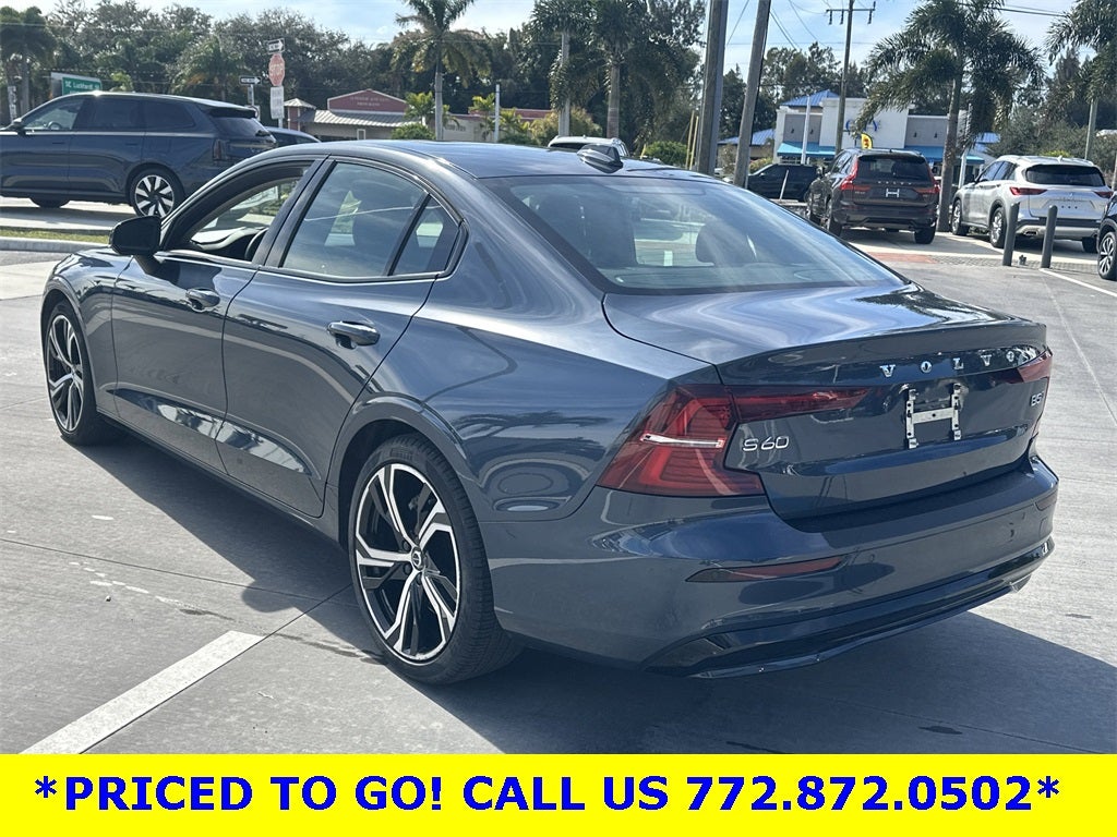 2024 Volvo S60 B5 Core Dark Theme