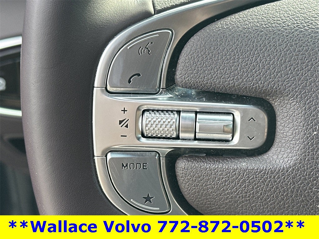 2022 Genesis GV70 2.5T