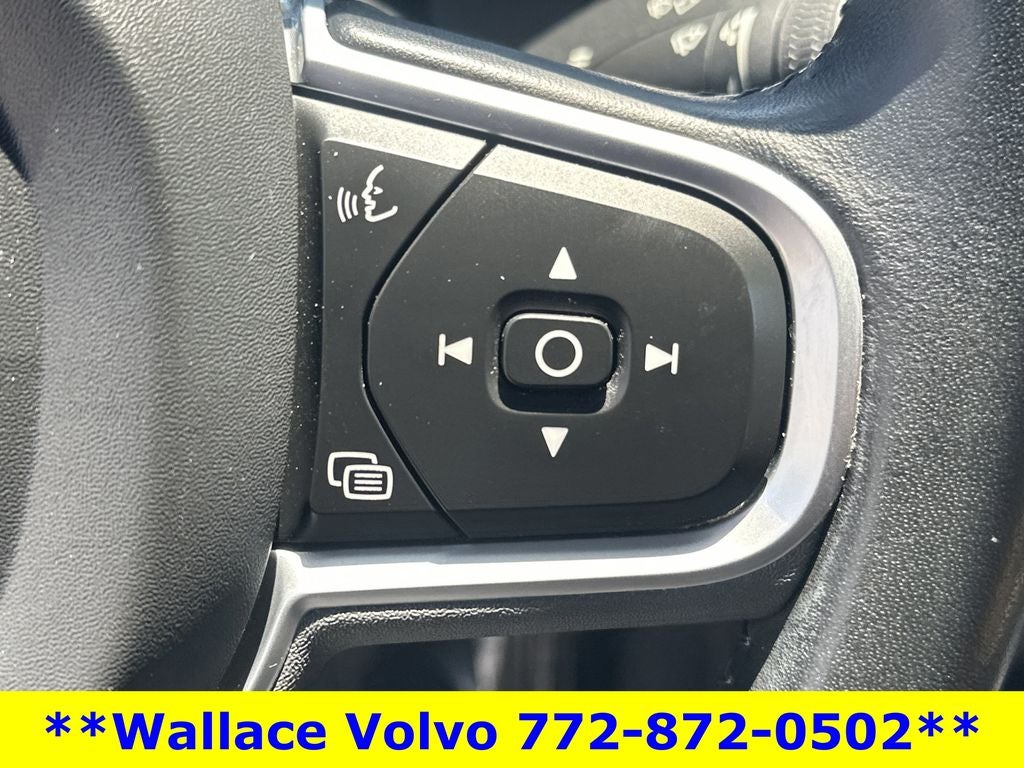 2020 Volvo XC60 T5 Momentum