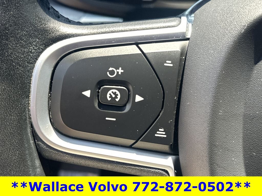 2020 Volvo XC60 T5 Momentum