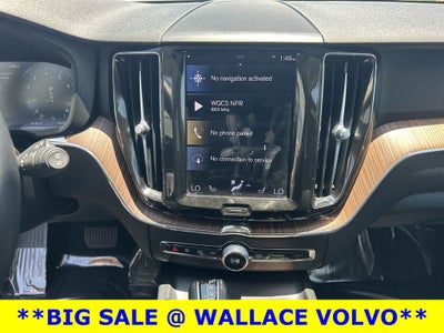 2021 Volvo XC60 T5 Momentum