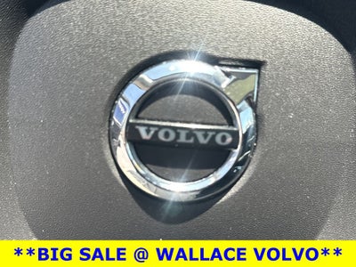 2021 Volvo XC60 T5 Momentum
