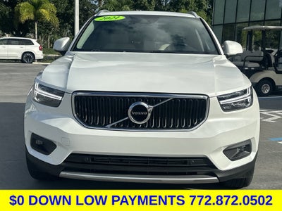 2021 Volvo XC40 Momentum