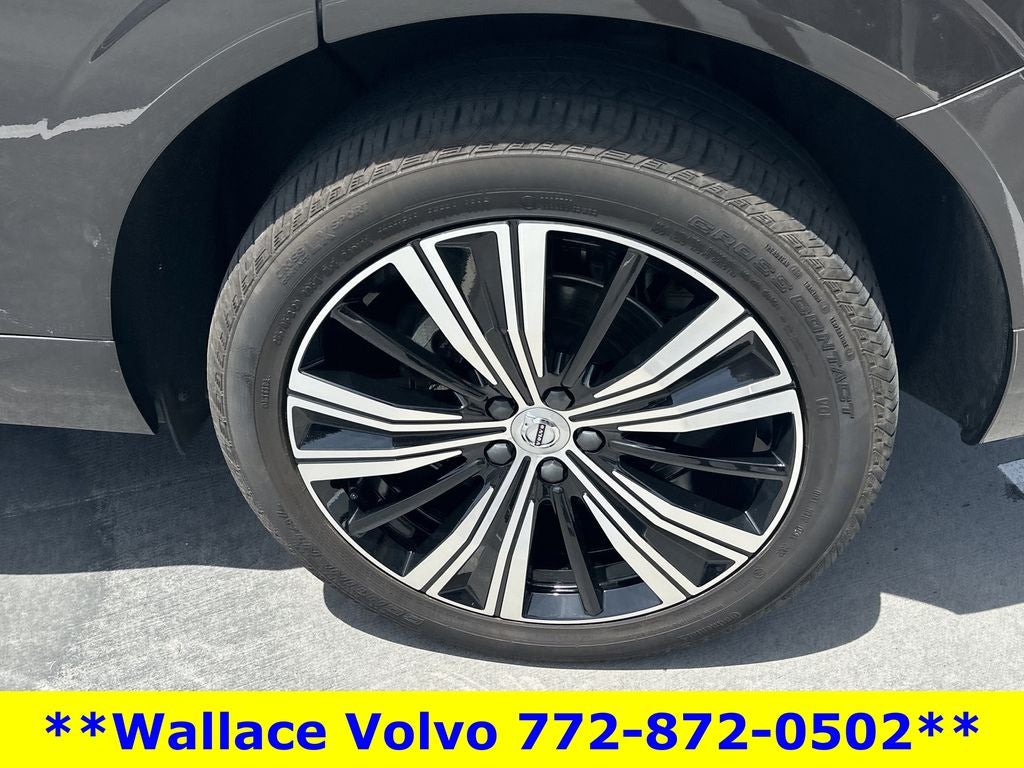 2023 Volvo XC60 B5 Plus Bright Theme