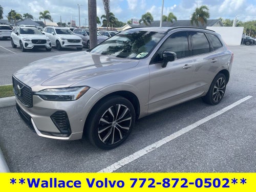 2024 Volvo XC60 B5 Plus Dark Theme
