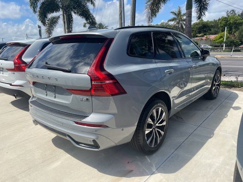 2024 Volvo XC60 B5 Plus Dark Theme