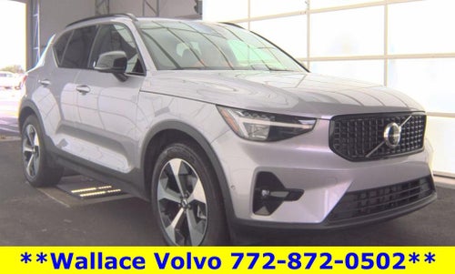 2026 Volvo XC40 B5 Plus