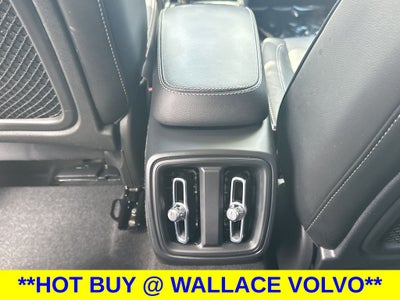 2024 Volvo XC40 B5 Core
