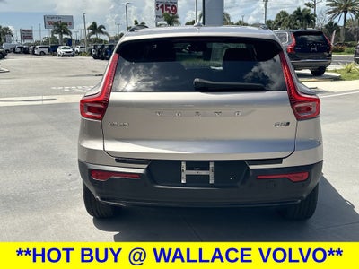 2024 Volvo XC40 B5 Core