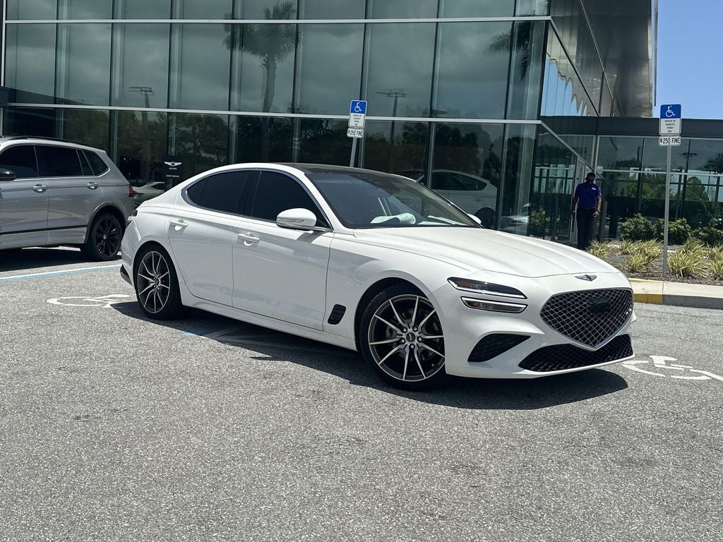 2022 Genesis G70 2.0T