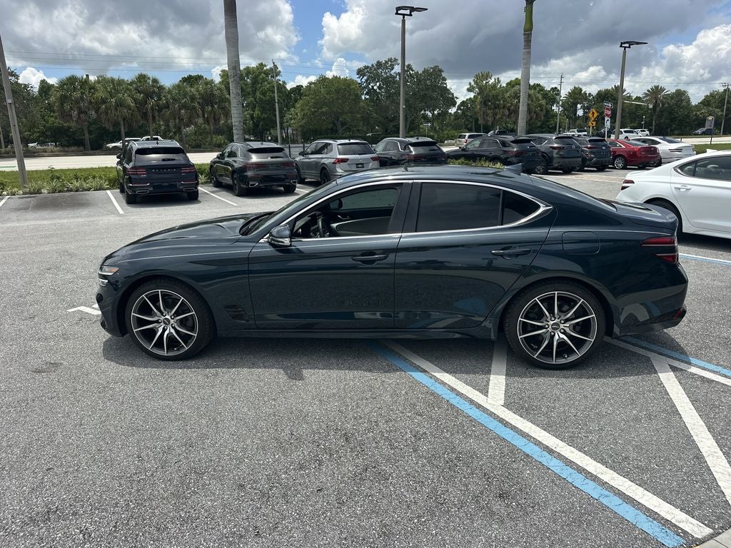 2023 Genesis G70 2.0T