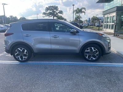 2022 Kia Sportage EX