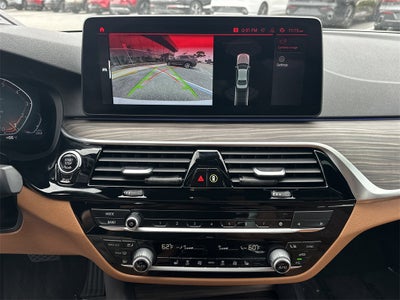 2022 BMW 5 Series 530i