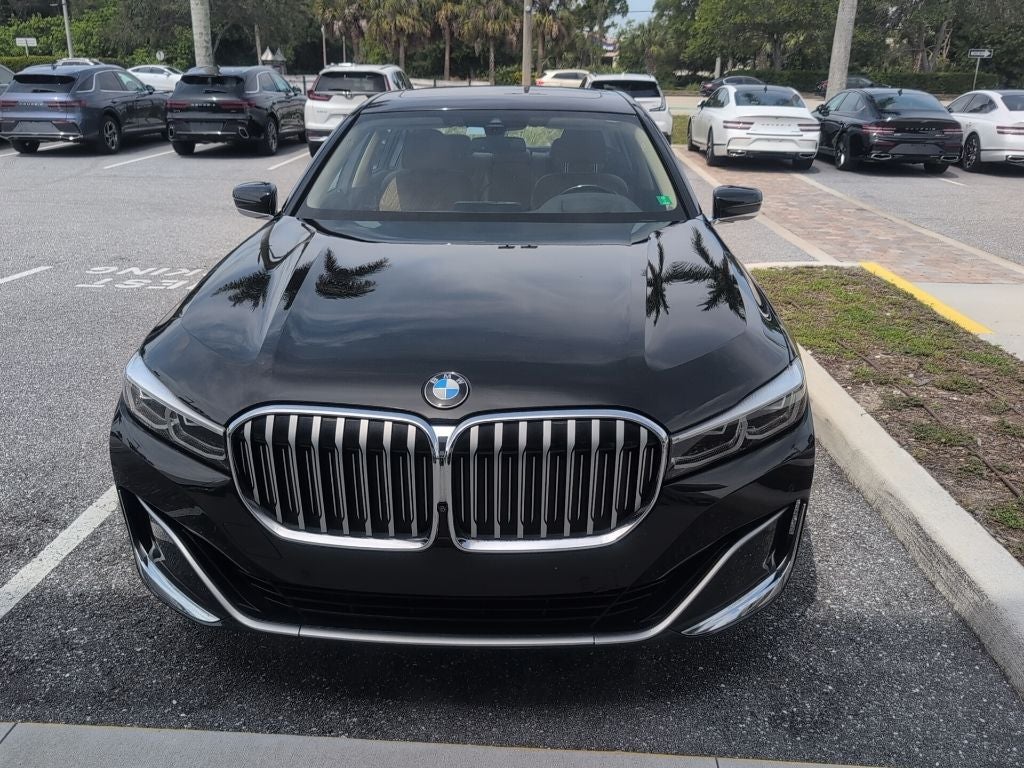 2021 BMW 7 Series 740i
