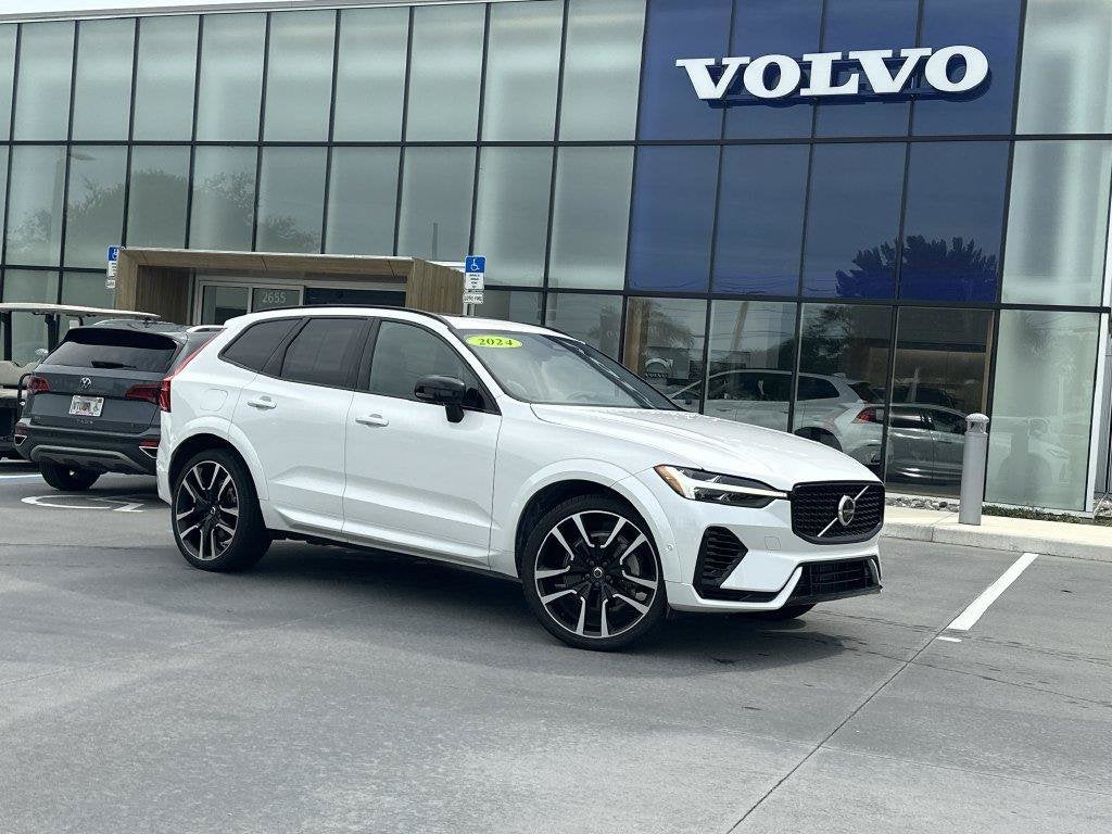 2024 Volvo XC60 Recharge Plug-In Hybrid Ultimate