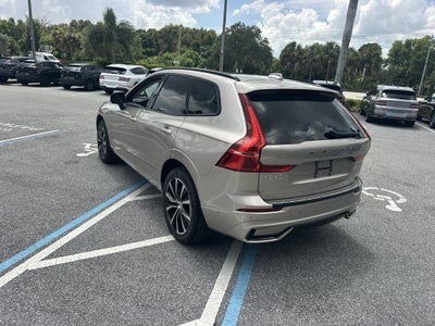2024 Volvo XC60 B5 Plus Dark Theme