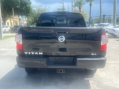 2018 Nissan Titan SL