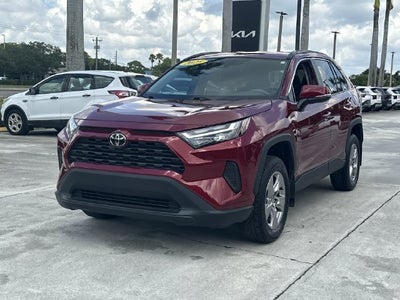2025 Toyota RAV4 XLE