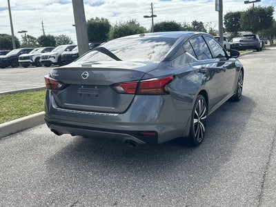 2022 Nissan Altima 2.5 SR