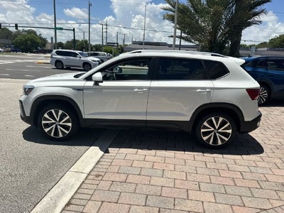 2023 Volkswagen Taos 1.5T SE