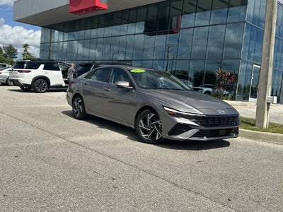 2024 Hyundai ELANTRA Limited