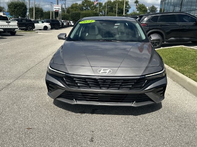 2024 Hyundai ELANTRA Limited