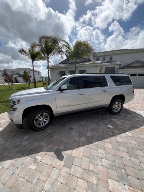 2019 Chevrolet Suburban LT