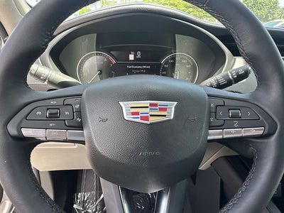 2022 Cadillac XT4 Luxury