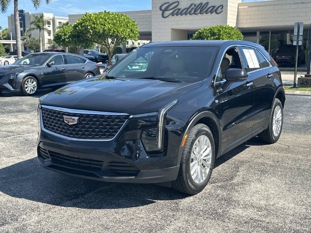2024 Cadillac XT4 Luxury