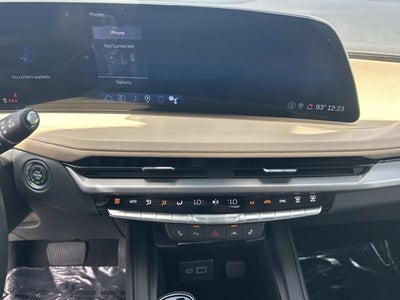 2024 Cadillac XT4 Luxury