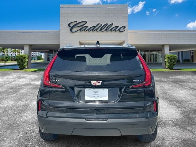 2024 Cadillac XT4 Luxury