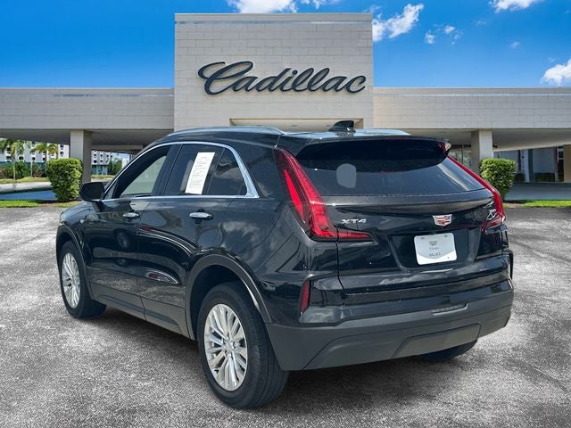 2024 Cadillac XT4 Luxury