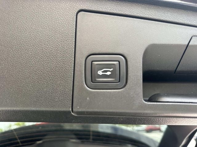 2022 Cadillac XT4 Luxury