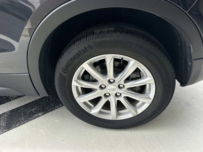 2022 Cadillac XT4 Luxury
