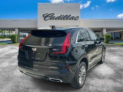 2025 Cadillac XT4 Premium Luxury