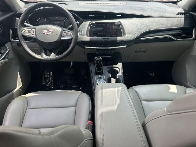 2020 Cadillac XT4 Premium Luxury