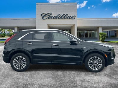 2024 Cadillac XT4 Premium Luxury